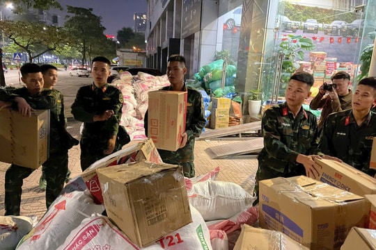 50 tấn hàng của người dân Thủ đô sẽ đến với đồng bào Gia Lai bị thiệt hại do mưa lũ