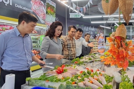 Giữ giá ổn định, giữ vững đời sống dân sinh