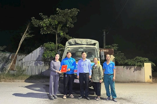 Xã Chương Dương khẩn trương vận động nhu yếu phẩm hỗ trợ bà con miền Trung