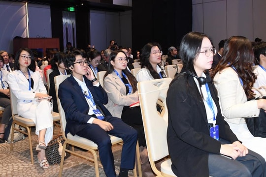 Khai mạc Diễn đàn Kinh tế Mùa thu năm 2025
