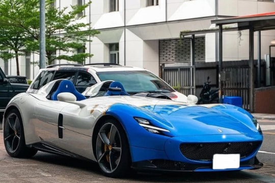 Tịch thu siêu xe Ferrari Monza SP2 của trùm lừa đảo Trần Chí