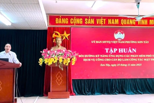 Sơn Tây: Tập huấn kỹ năng số cho cán bộ Mặt trận, chung tay hướng về đồng bào vùng lũ