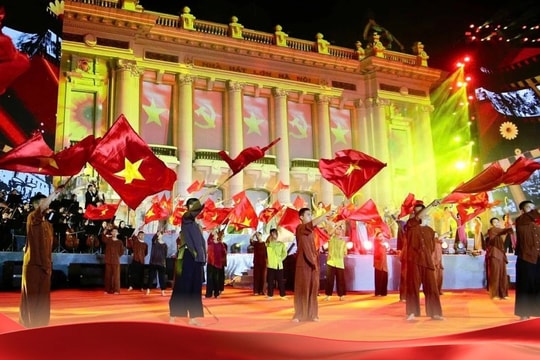 Phát động sáng tác văn học nghệ thuật "Sống mãi với thời gian"