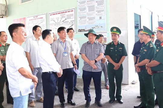An Giang siết chặt chống khai thác IUU, tăng cường ứng phó thiên tai