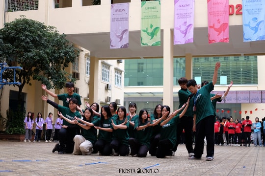 Sôi động ngày hội Flashmob Day của học sinh THPT Chuyên Sư phạm