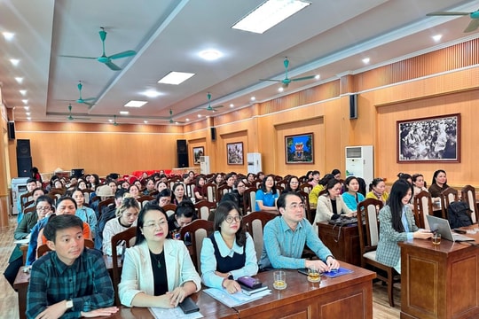 Trang bị kỹ năng bán hàng cho các hộ kinh doanh online