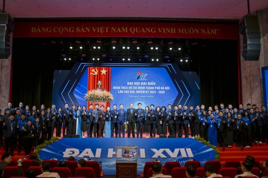 [CHÙM ẢNH] Phiên thứ nhất Đại hội đại biểu Đoàn TNCS Hồ Chí Minh TP Hà Nội