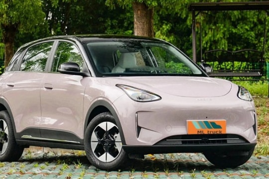 Geely EX2: Lựa chọn xe điện đô thị mới nếu về Việt Nam