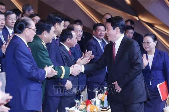 Chủ tịch nước Lương Cường dự Lễ kỷ niệm 50 năm Quốc khánh Lào