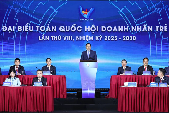 Thủ tướng: Các doanh nghiệp, doanh nhân trẻ thực hiện 6 tiên phong, thi đua '6 nhất'