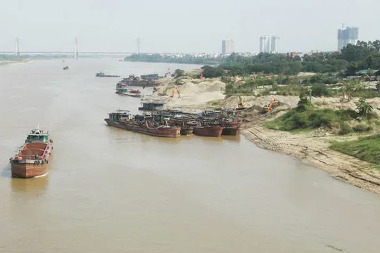 Hà Nội siết chặt quản lý bến bãi, chặn vi phạm tập kết vật liệu xây dựng