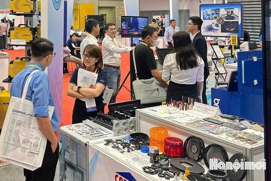 Khai mạc chuỗi triển lãm quốc tế về máy móc, thiết bị, công nghệ tại TP Hồ Chí Minh