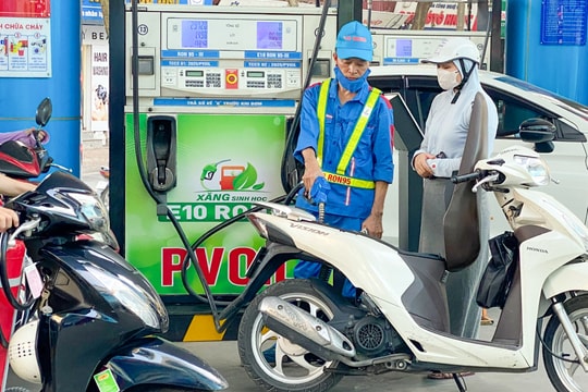 Xăng E10: Giảm phát thải, thúc đẩy chuyển đổi xanh