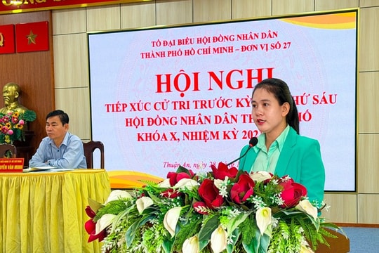 Đại biểu HĐND TP Hồ Chí Minh tiếp nhận ý kiến cử tri phường Thuận An