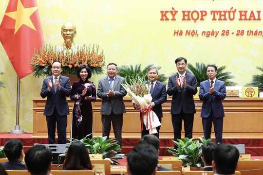 Đồng chí Vũ Đại Thắng được bầu giữ chức vụ Chủ tịch UBND thành phố Hà Nội