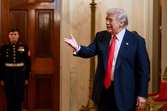 Tổng thống Donald Trump cảnh báo đóng băng dòng người di cư từ “Thế giới thứ ba”