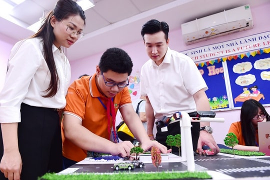 Năng lượng trẻ trong dòng chảy đô thị Bài 3: Người trẻ góp phần giải bài toán đô thị hiện đại