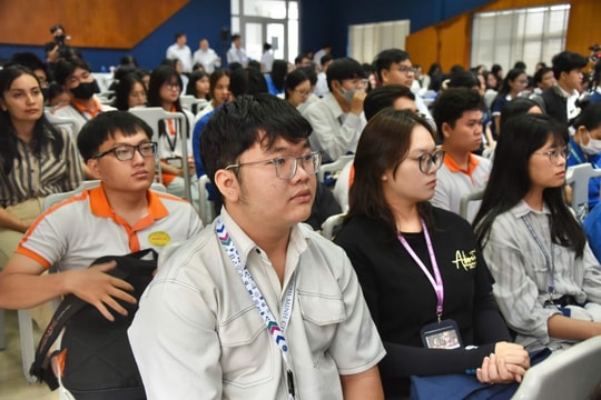Phổ biến kỹ năng tham gia giao thông trong thế hệ trẻ