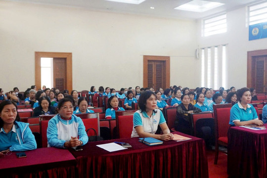 Hội Liên hiệp phụ nữ phường Phúc Lợi quán triệt Nghị quyết Đại hội khóa I tới cán bộ, hội viên