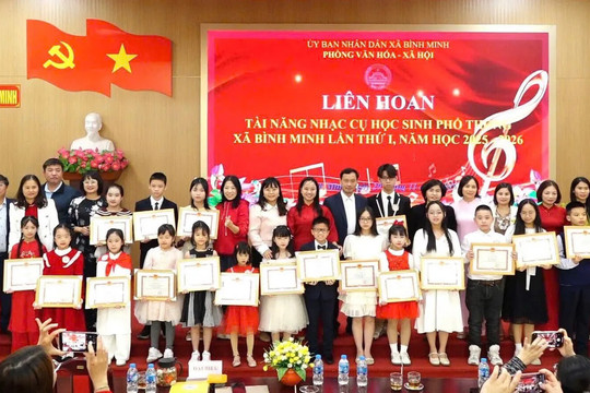 Chuyên nghiệp Liên hoan tài năng nhạc cụ học sinh phổ thông xã Bình Minh lần thứ I