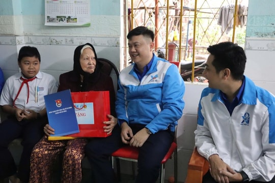 Thành đoàn Đà Nẵng phát động “Ngày cao điểm Thanh niên cùng hành động”