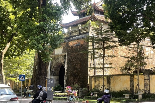 Những ngày đẹp nhất của Hà Nội đang trở thành “đặc sản du lịch”