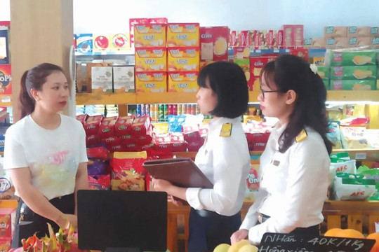 Bộ Tài chính đề xuất nâng ngưỡng doanh thu miễn thuế hộ kinh doanh lên 500 triệu đồng/năm