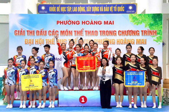 Phường Hoàng Mai trao 31 giải thưởng, vinh danh vận động viên dân vũ, dưỡng sinh và aerobic
