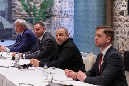 Mỹ và Ukraine bắt đầu đàm phán tại Florida về giải pháp chấm dứt xung đột