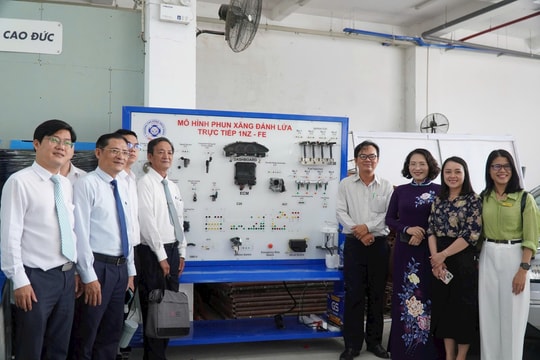 Hội thi thiết bị đào tạo tự làm thành phố Hồ Chí Minh lần thứ I