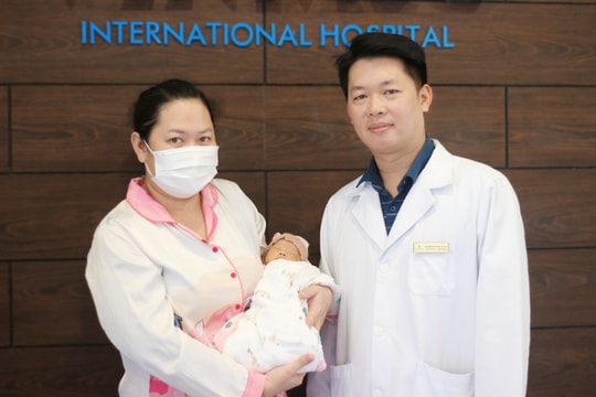 Gần 40 ngày nỗ lực hồi sinh sự sống cho bé trai sinh non chỉ nặng hơn 1kg tại Vinmec Phú Quốc