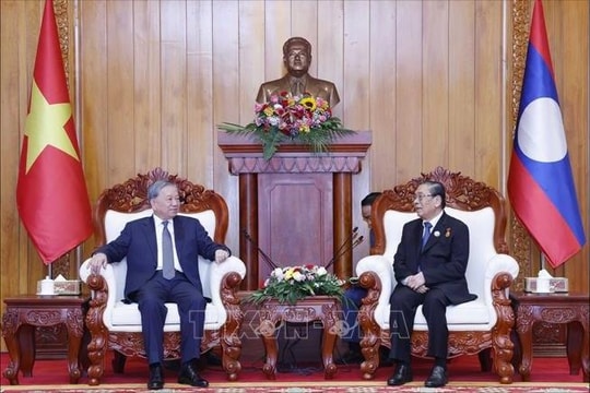 Tổng Bí thư Tô Lâm thăm các nguyên lãnh đạo Lào