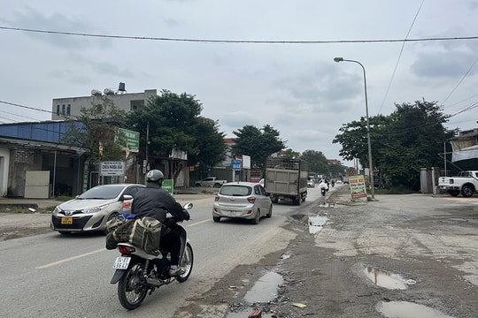 Dự án cải tạo, nâng cấp quốc lộ 6 (đoạn Ba La - Xuân Mai): Thi công “xôi đỗ”, chậm tiến độ kéo dài