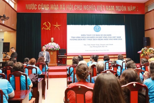 Phát huy vai trò phụ nữ trong mục tiêu chấm dứt dịch bệnh AIDS