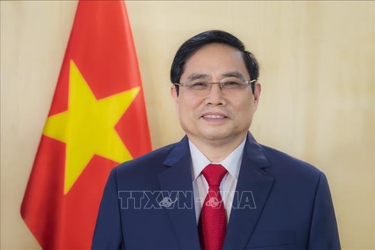 Thủ tướng Phạm Minh Chính về tới Hà Nội, kết thúc tốt đẹp chuyến công tác tại Lào