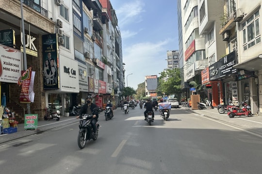 Dự báo thời tiết Hà Nội ngày 3/12: Ngày có mưa rải rác, đêm và sáng trời rét