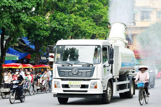 ​  Hà Nội sẽ thí điểm công nghệ phun sương giảm bụi tại khu dân cư