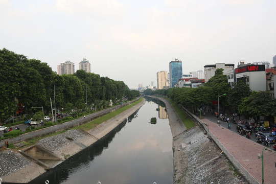 Nghiên cứu lập Quy hoạch tổng thể Thủ đô với tầm nhìn 100 năm: Không nóng vội nhưng phải khẩn trương