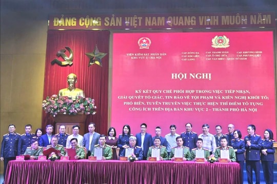 Ký kết quy chế phối hợp giải quyết tin báo, tố giác về tội phạm tại 8 phường