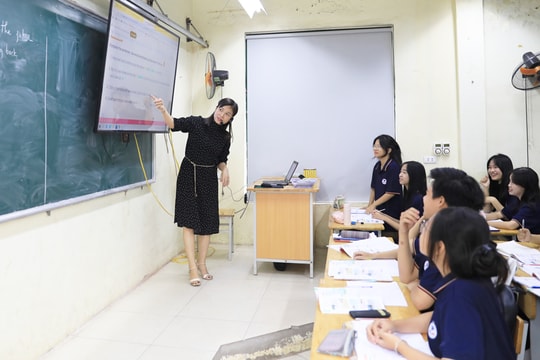 Đưa tiếng Anh thành ngôn ngữ thứ hai trong trường học: Thách thức từ bài toán đội ngũ giáo viên