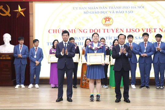 Hà Nội chúc mừng thành tích đội tuyển thi Olympic Khoa học trẻ quốc tế
