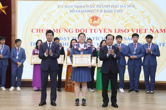 Chúc mừng đoàn học sinh Hà Nội đạt thành tích xuất sắc Olympic khoa học trẻ quốc tế