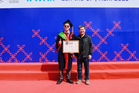 Sinh viên Kiến trúc “tái sinh” chợ Long Biên thành không gian văn hóa