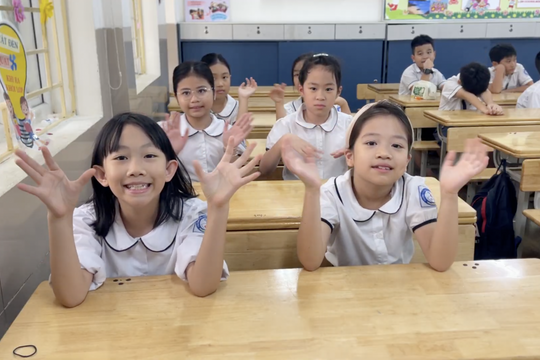 Bị phạt nếu “ép con học quá sức”: Nâng cao nhận thức về quyền trẻ em