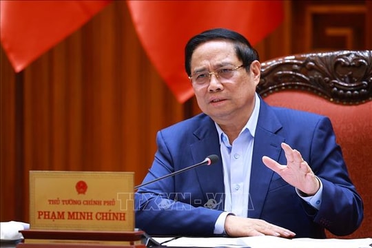 Thủ tướng Phạm Minh Chính: Thích ứng linh hoạt, hiệu quả với biến đổi khí hậu tại Đồng bằng sông Cửu Long theo chiều thuận thiên