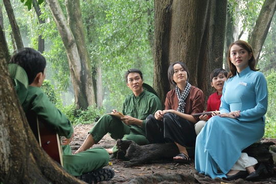 Ra mắt MV “Việt Nam tinh hoa”
