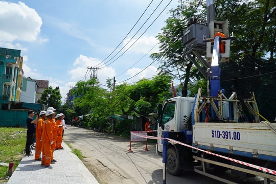 EVNHCMC chủ động bảo đảm an toàn điện trong thời tiết cực đoan