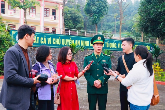 Phóng viên Thủ đô tìm hiểu nhiệm vụ bảo vệ biên giới tại Lai Châu, Lào Cai
