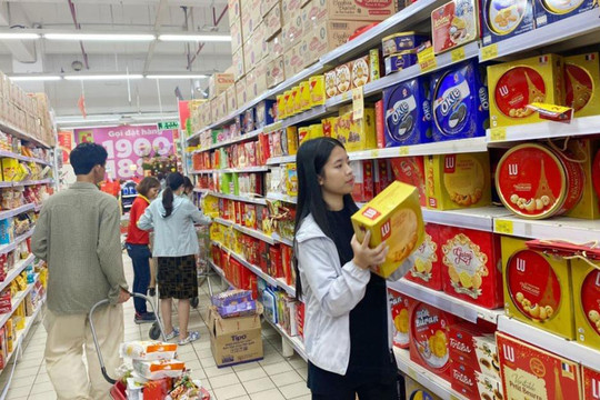 Hà Nội: Đảm bảo ổn định thị trường trong dịp cuối năm và Tết Nguyên đán 