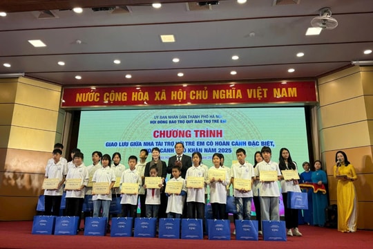 Trao 735 triệu đồng, hỗ trợ trẻ em có hoàn cảnh đặc biệt, khó khăn